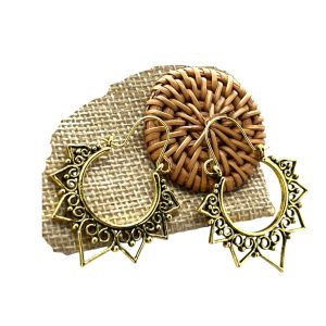 Pendientes Flor Árabe Dorados Estilo Bohemio Vintage Chapados en Oro 14K | Aretes Diseño Geométrico Hueco, Occidental Vintage, Joyería Artesanal Hecha en Córdoba-España Original (Flor ÁRABE Dorado)