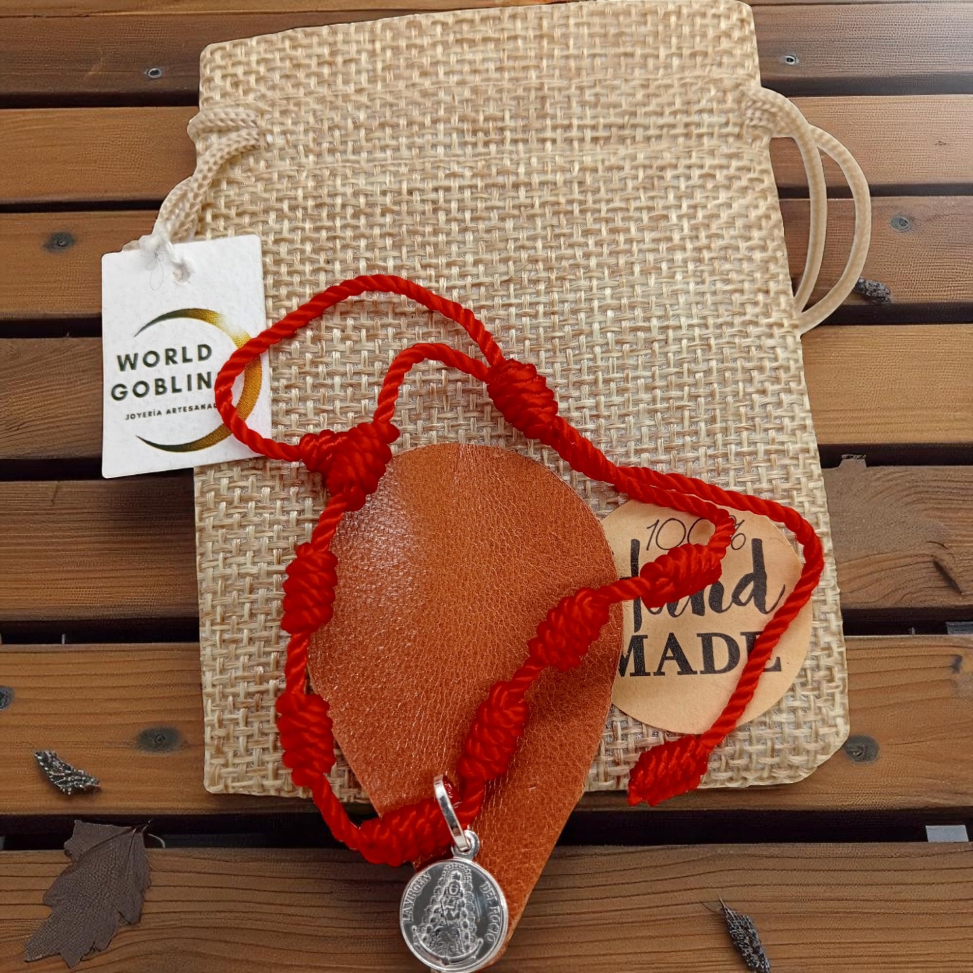 WORLD GOBLINS Pulsera de hilo rojo y Virgen del Rocio Plata 925. Suerte y Proteccion. Brazalete Rociero, Parejas y Amistad. Ajustable. Regalos Originales Religiosos (Virgen del Rocio 925) - Imagen 9