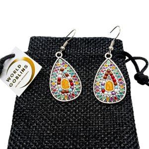 WORLD GOBLINS Pendientes Hippies Mujer de Colores Llamativos, Boho Vintage. Pendientes Bohemios Gota Vintage Divertidos. Colores. Aretes Originales Hechos en España (Gota Primavera 3x1,9 cm)