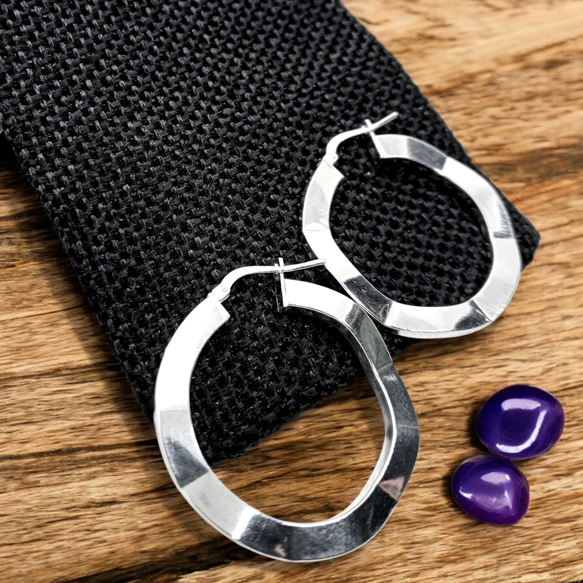 Pendientes Minimalistas Aro Plata 925 Mujer – Aros Diseño con Pliegue Hechos a Mano, Aro Look Plano "34mm" Joyería Artesanal con Caracter - Imagen 7